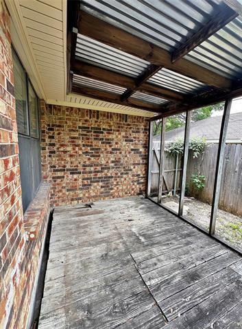 Building Photo - 203 Mesa Moor Dr