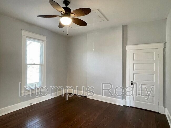 Building Photo - 1512 Meridian St