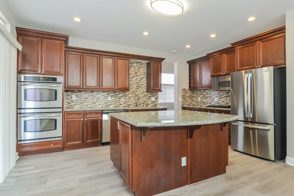 Building Photo - 740 Cam La Paz