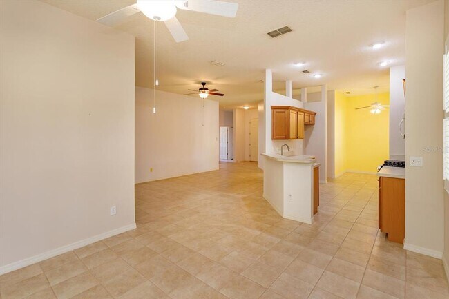 Building Photo - 120 Crepe Myrtle Dr