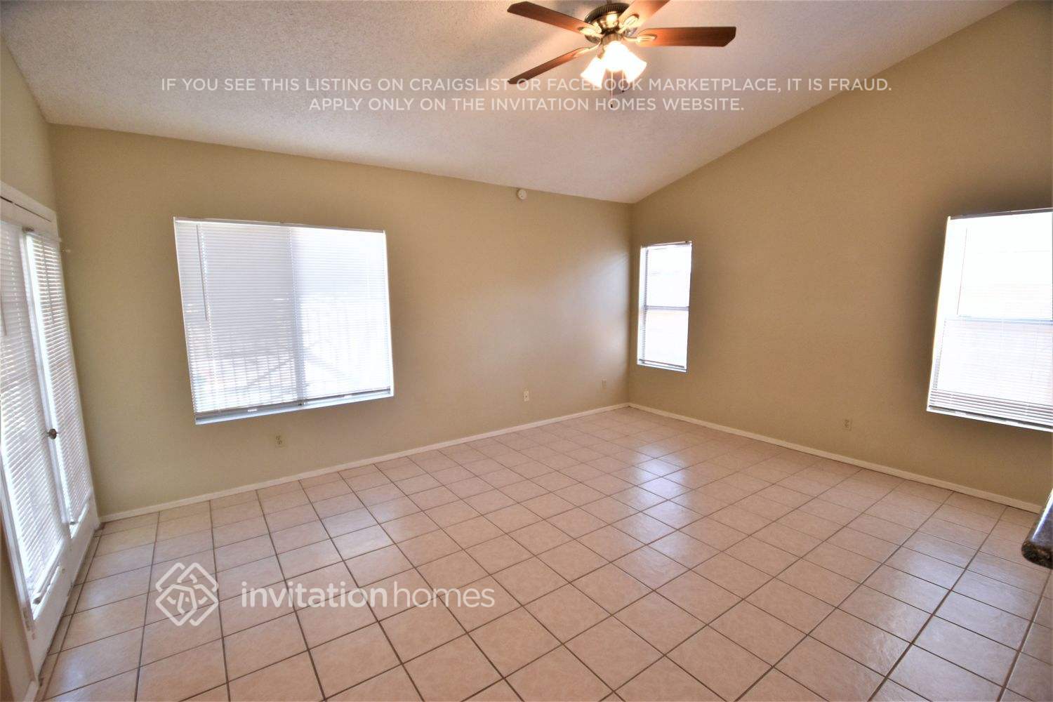 Building Photo - 9260 W Yucca St
