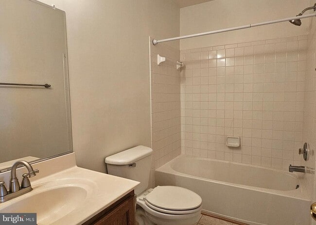 Building Photo - 46045 Marble Terrace