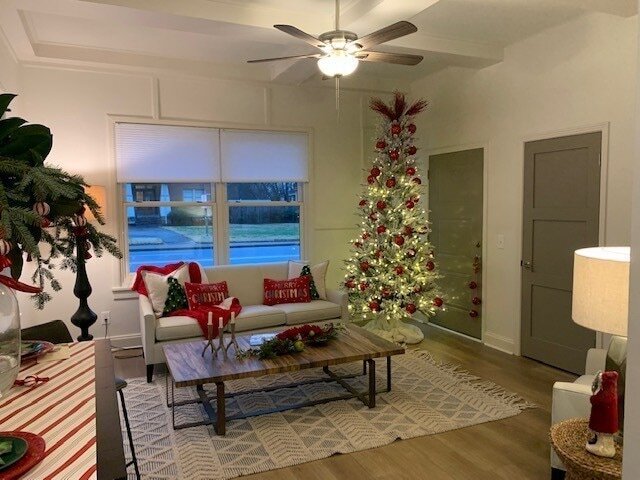 Building Photo - 326 W Main St