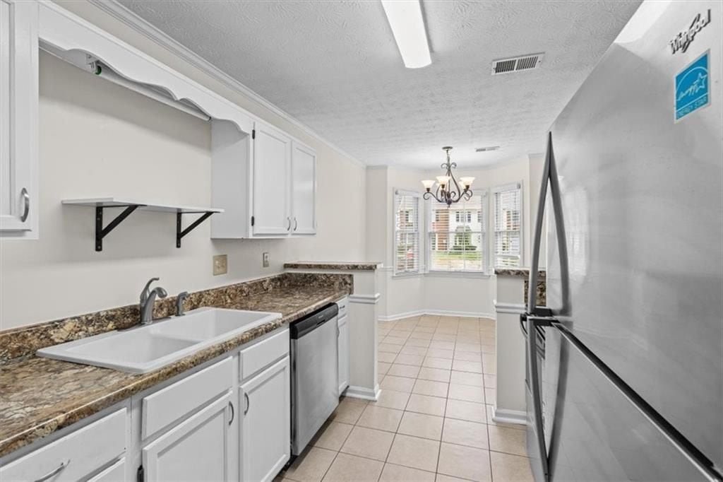 Building Photo - 2927 Governors Ct