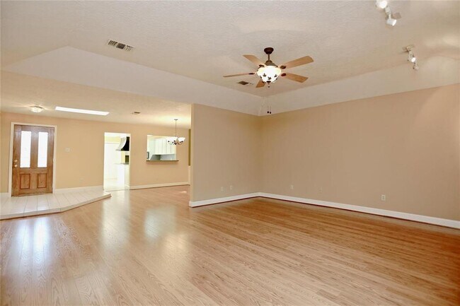 Building Photo - 14206 Stokesmount Dr