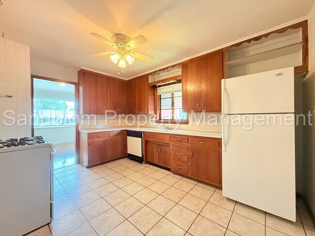 Building Photo - For Lease | Mayo Meadow | $1200 Rent