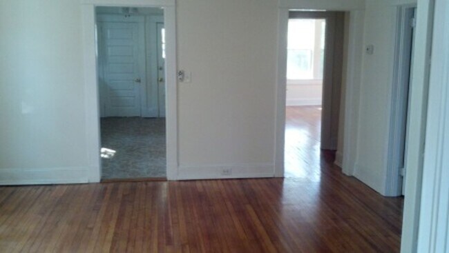 Building Photo - WOO957#-AS