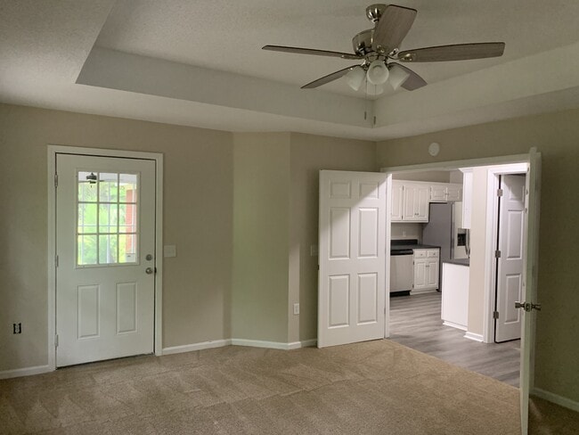 Building Photo - 1816 Beaver Creek Ln