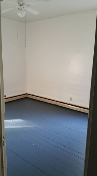 Bedroom 3 - 186 Center St