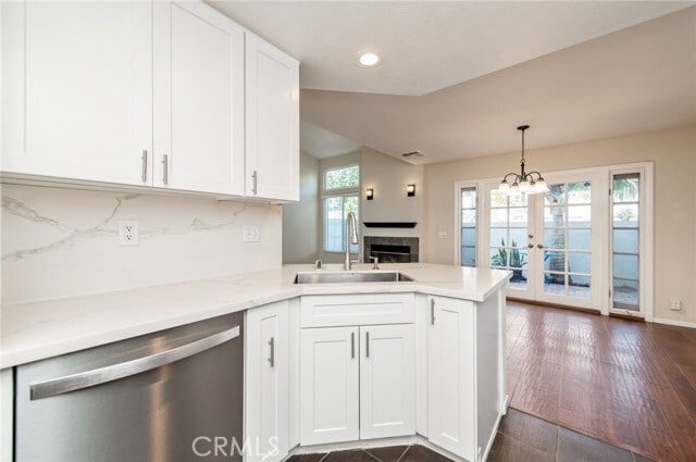 Building Photo - 72 Almador