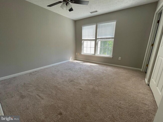 Building Photo - 2713 Piscataway Run Dr