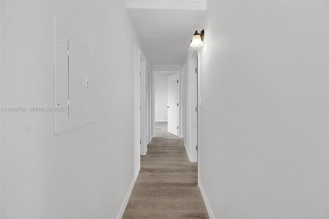 Building Photo - 1617 NW 15th St