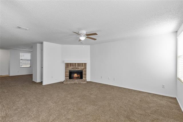 Building Photo - 1628 Fieldstone Dr