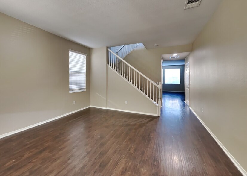 Building Photo - 9737 S 53rd Ave