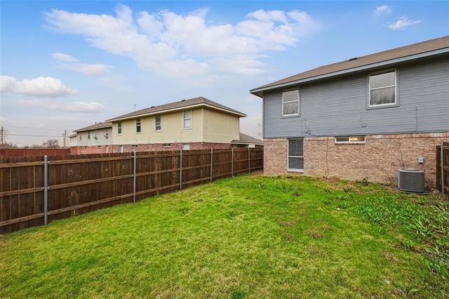 Building Photo - 2808 Sunset Strip Dr