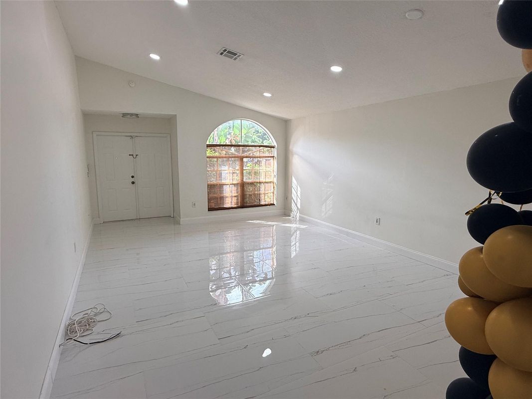 Building Photo - 3380 NW 78th Ave