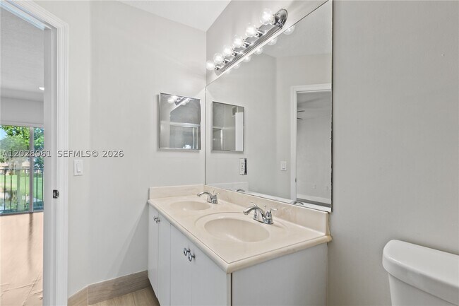 Building Photo - 3126 SW 128th Ave