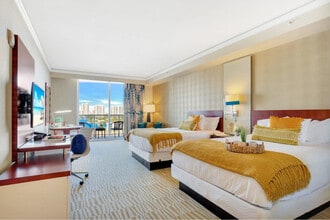 Building Photo - 18001 Collins Ave