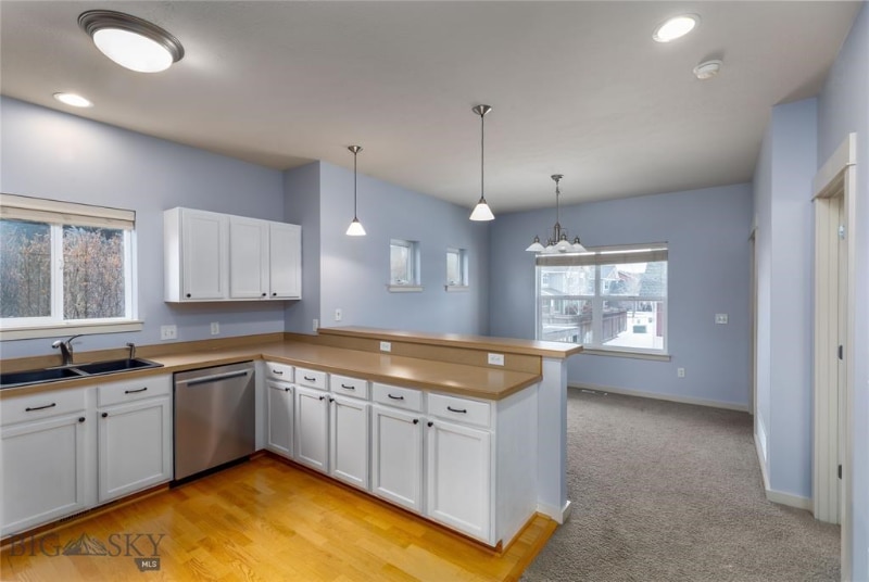 Building Photo - 4281 W Babcock St