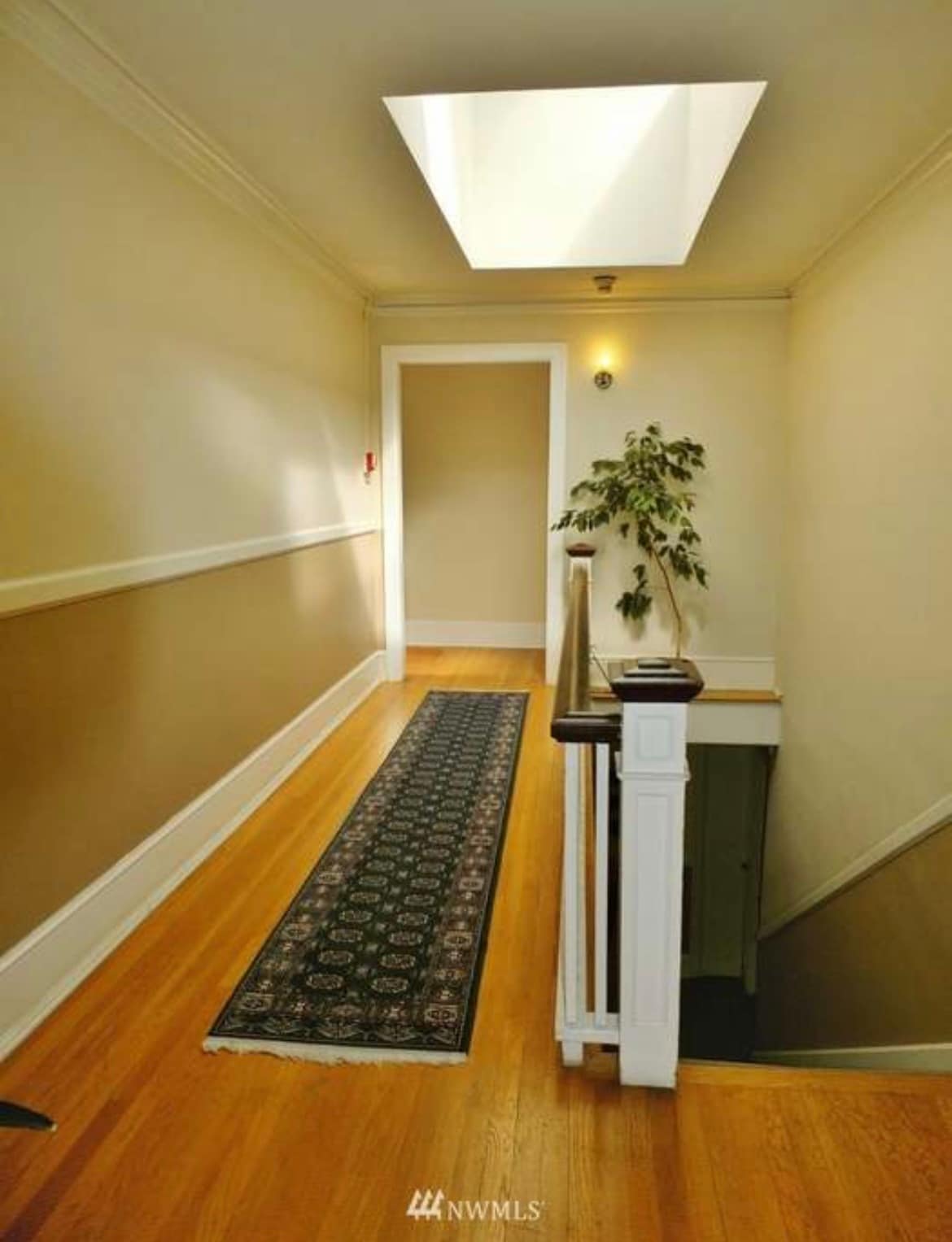 Common Hallway - 720 6th Ave 306