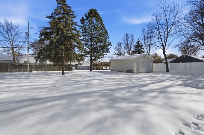 Building Photo - 4120 Kentland Ave