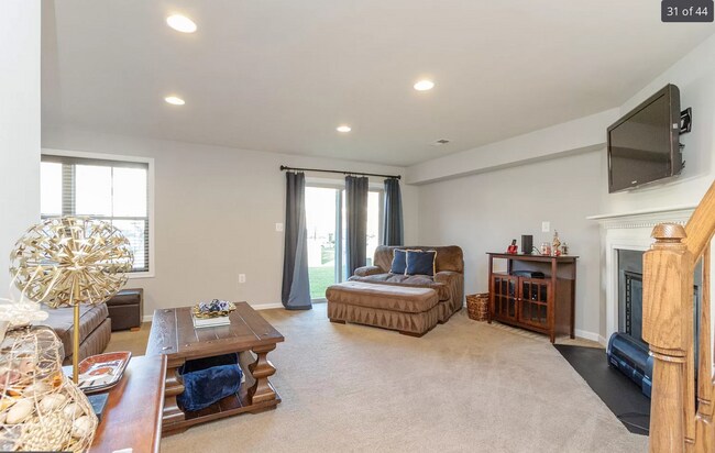 Building Photo - 42190 Castle Ridge Sq