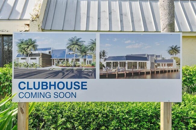 Building Photo - 9 Royal Palm Way