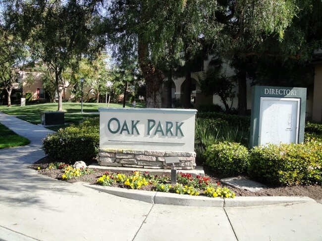 Community Sign - 1305 Elk Grove