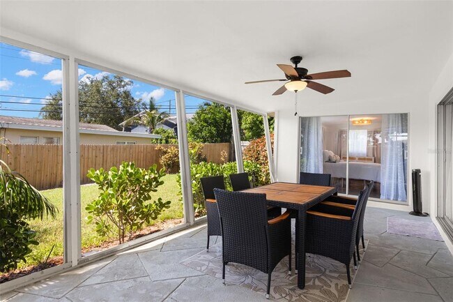 Building Photo - 3488 Shady Bluff Dr