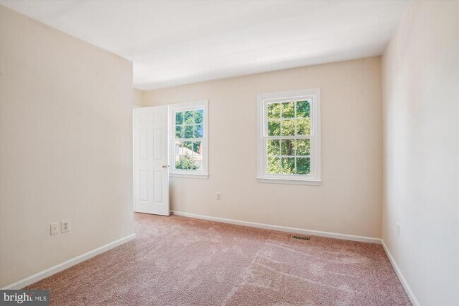 Building Photo - 3307 Flintwood Ct