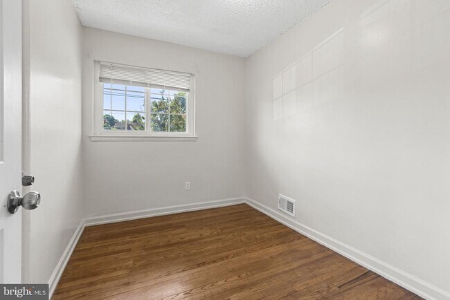 Building Photo - 8030 New Riggs Rd