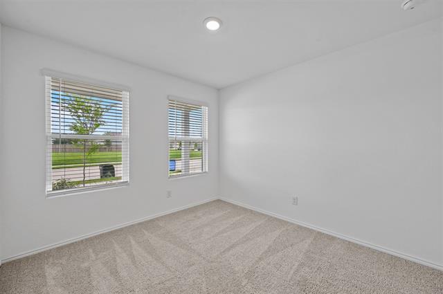 Building Photo - 1628 Dora Dr