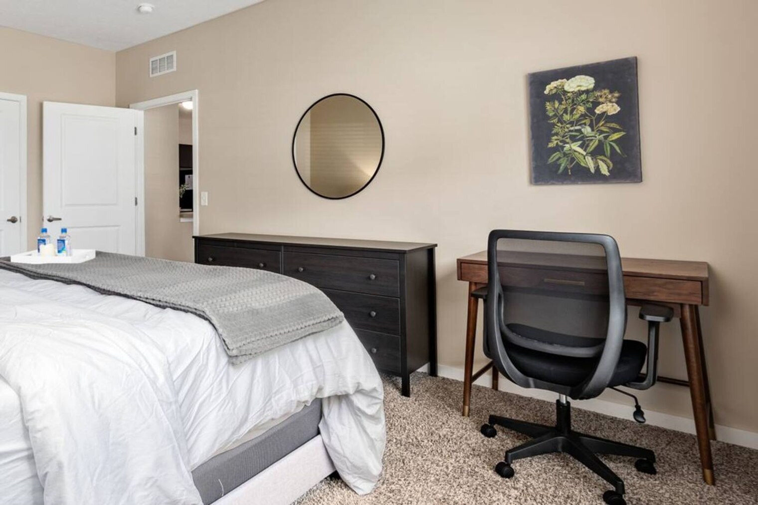 Building Photo - 6226 Oonas Way