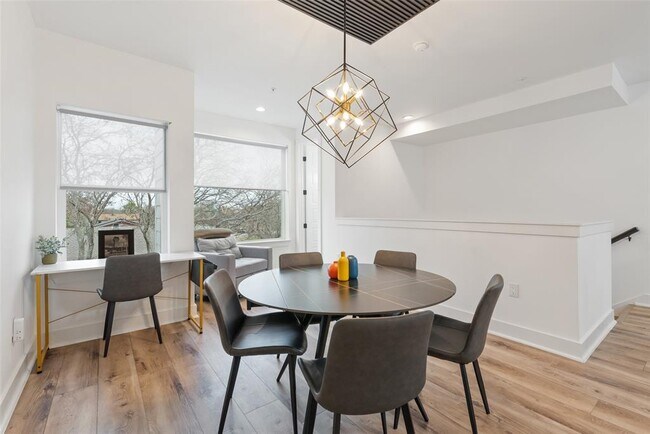 Building Photo - 1417 Kramer Ln