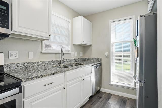 Building Photo - 5544 Dunson Dr