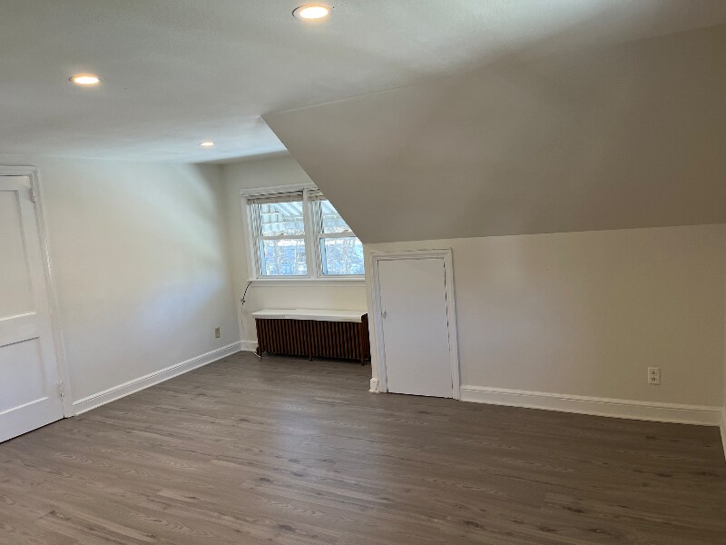 Building Photo - 47 S Chestnut St