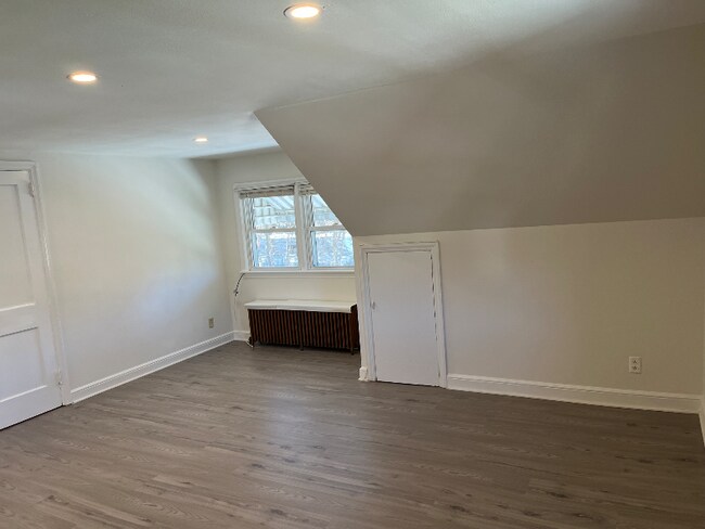 Building Photo - 47 S Chestnut St