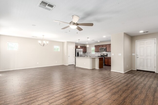 Building Photo - 16355 W Latham St