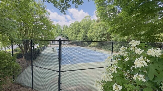 Building Photo - 2503 Regency Lake Dr
