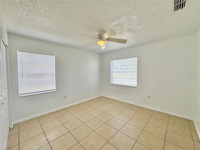 Building Photo - 2575 Elm Ave