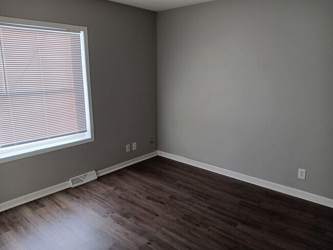 Building Photo - For Rent - Four-Bedroom Two-Bathroom Home Available NOW!