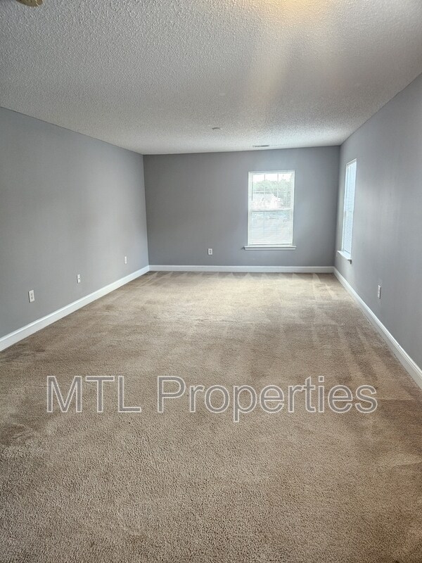 Building Photo - 302 Nanny Point Dr