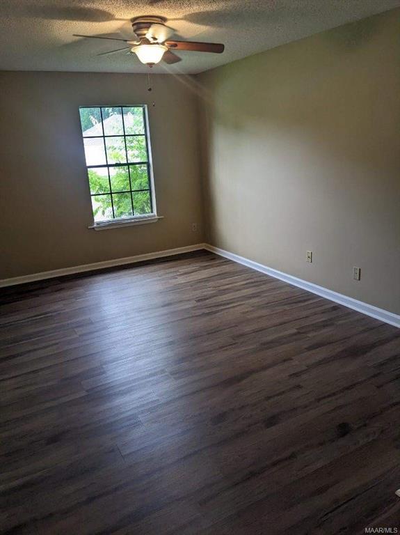 Building Photo - 3312 Royal Creek Rd