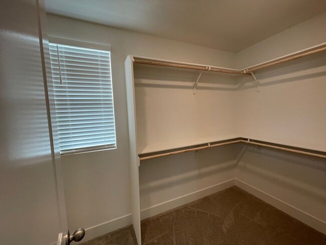 Building Photo - 6156 Olive Pl