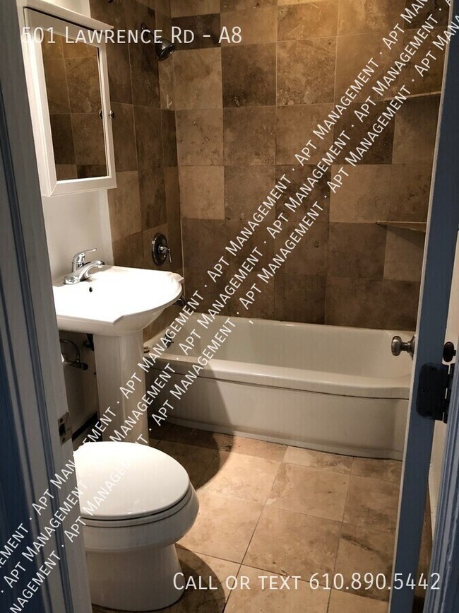 Building Photo - 501 Lawrence Rd