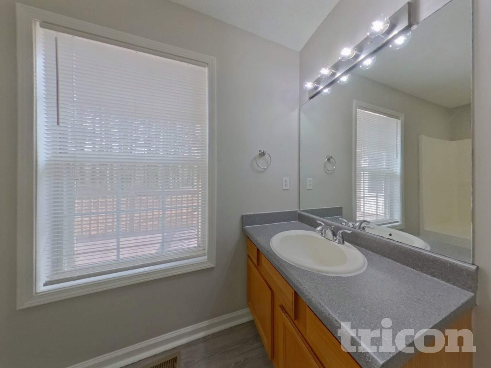 Building Photo - 97 Pastel Ct