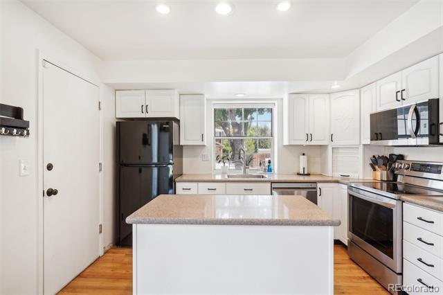 Building Photo - 16921 E Progress Cir N