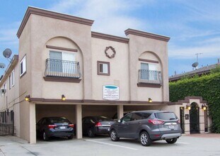 Building Photo - 12750 Matteson Ave