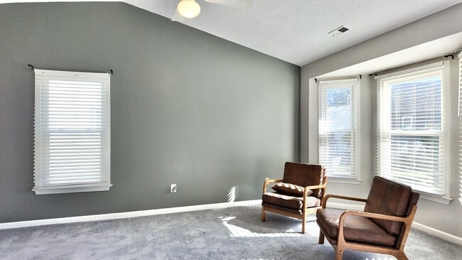 Building Photo - 1007 Brandon Quay