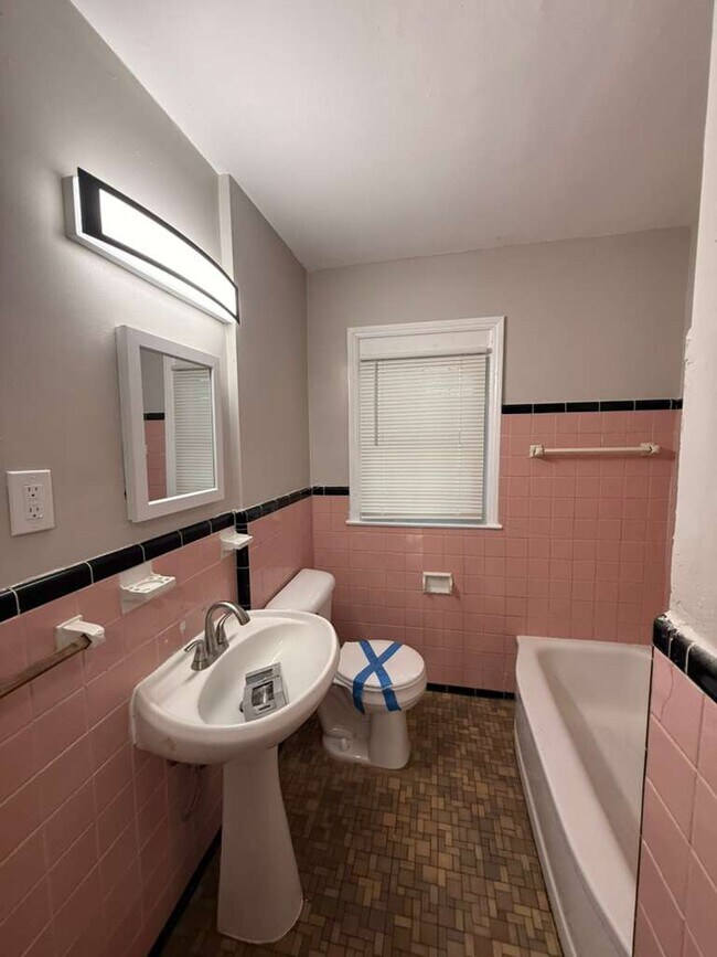 Building Photo - 12634 Asbury Park